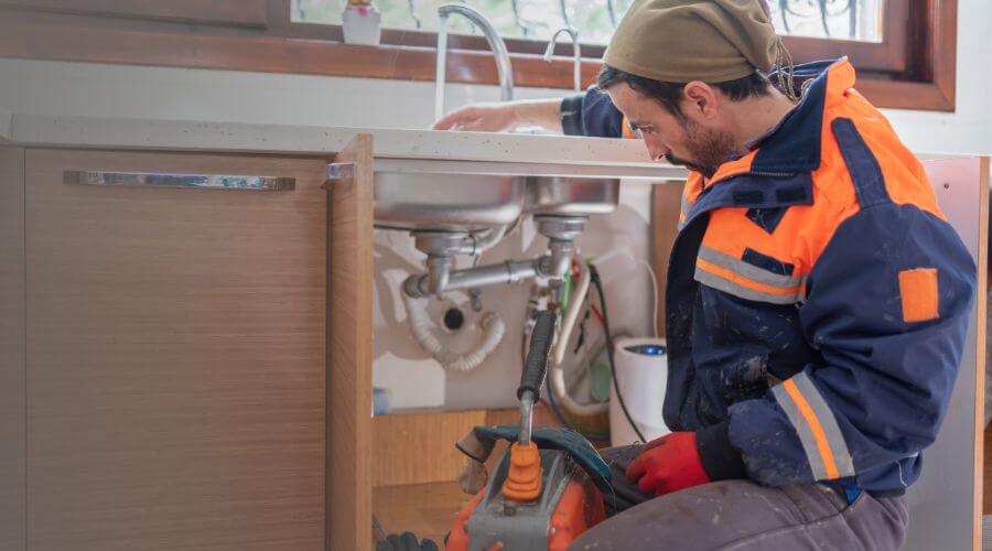 Professional expert plumbing services in Midland, AR